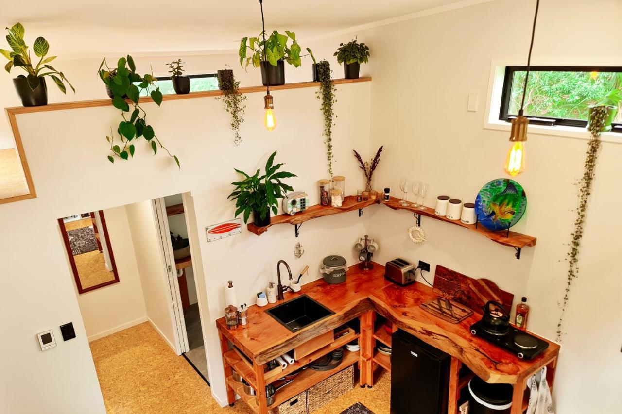Hotel Adventurer'S Chest - Pohutukawa Hotwater Beach Esterno foto